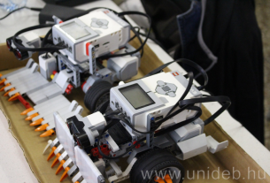 LEGO szumó robotai küzdöttek a Kossuth Gyakorló Gimnáziumában