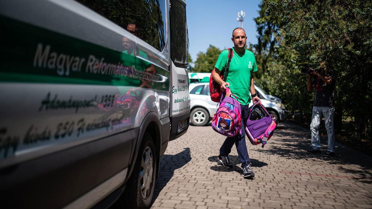 Magyar Református Szeretetszolgálat tanszergyűjtés