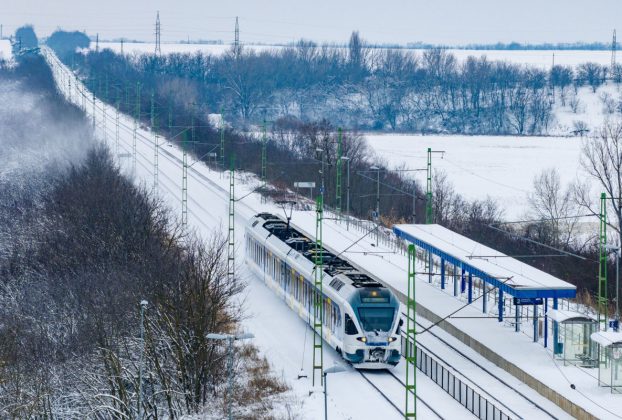 Lázár János: a vasút tartja magát